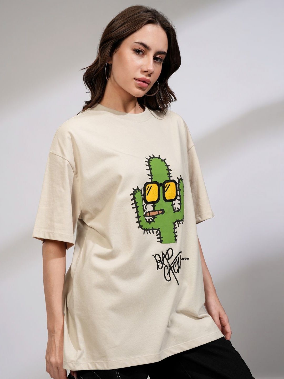 Street By Tokyo Talkies Women Solid Oversized Fit Chest Print T-Shirt