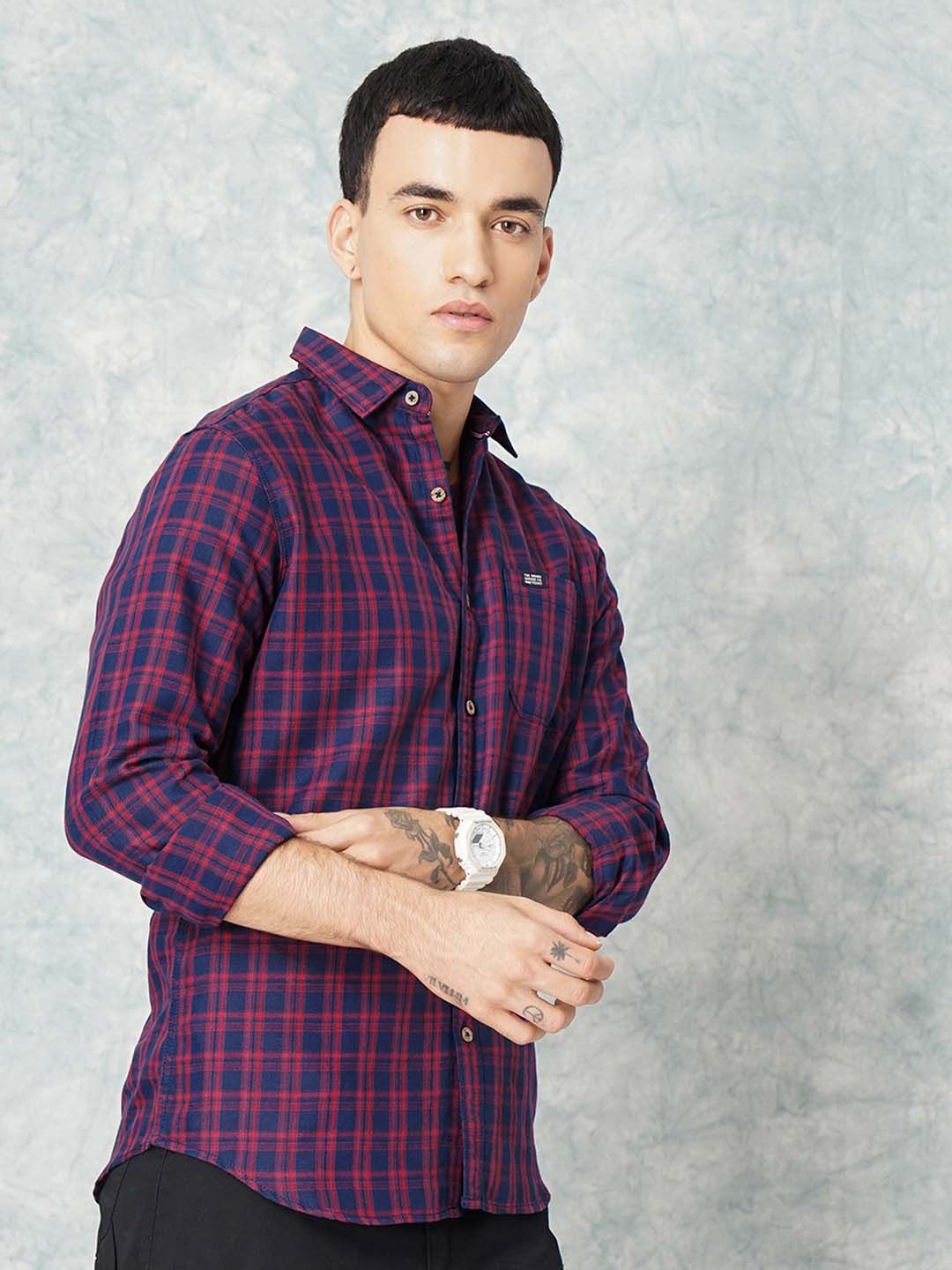 The Indian Garage Co Men Navy Blue & Maroon Slim Fit Checked Casual Shirt