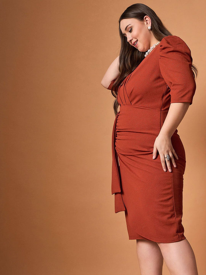 SASSAFRAS Curve Midi Dress