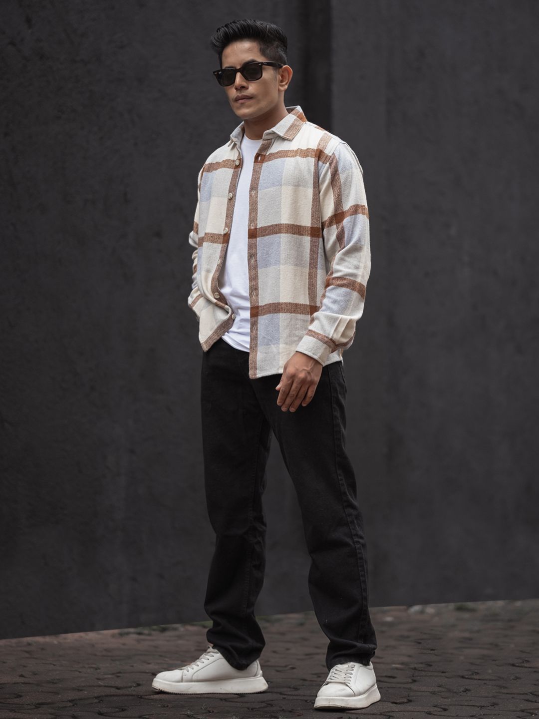 Powerlook Men Opaque Checked Casual Shirt