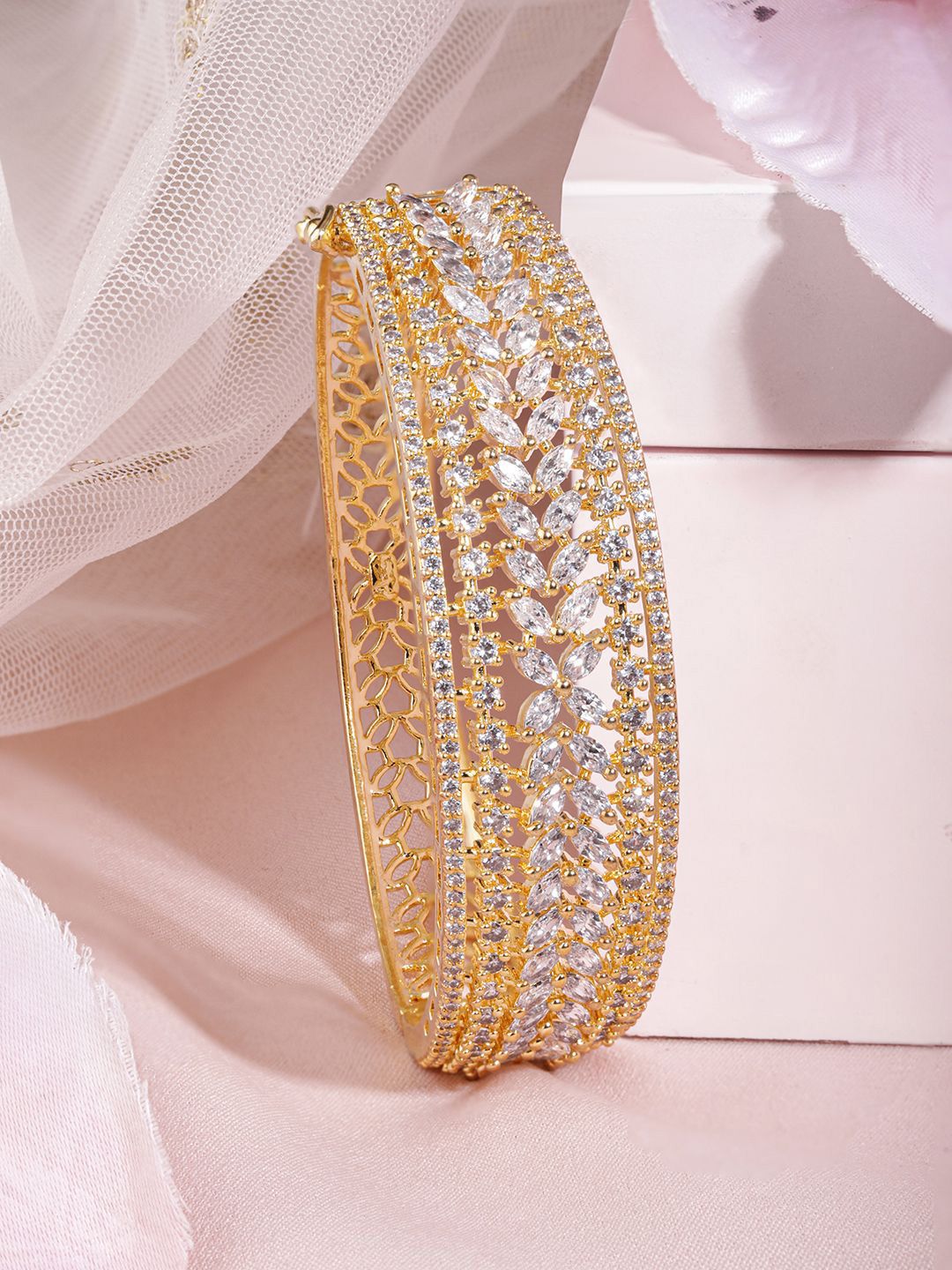 Rubans Gelang Bergelang Zirconia-Bertenaga Rubans Gold