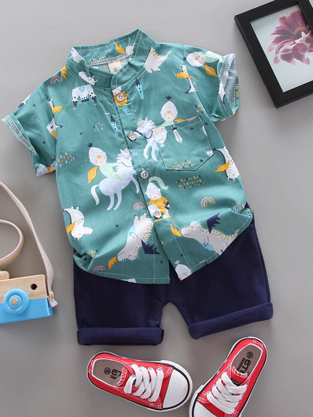 YK Boys Printed Shirt & Shorts Clothing Set