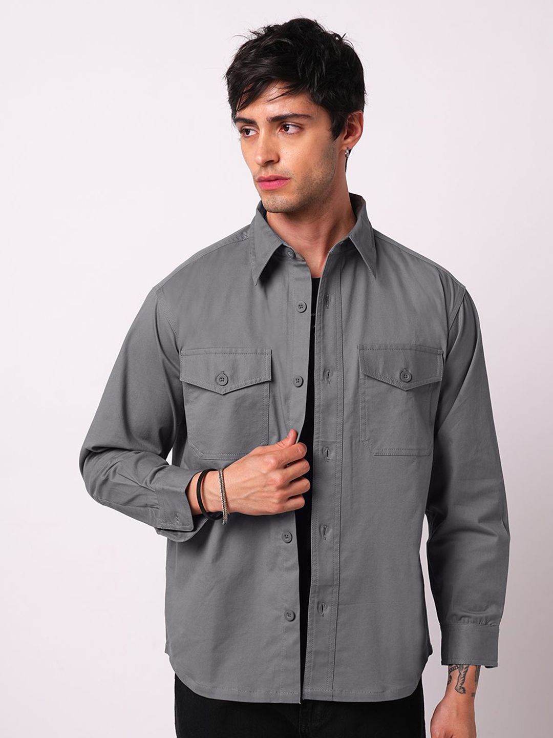 VASTRADO Men Classic Fit Solid Spread Collar Cotton Casual Shirt