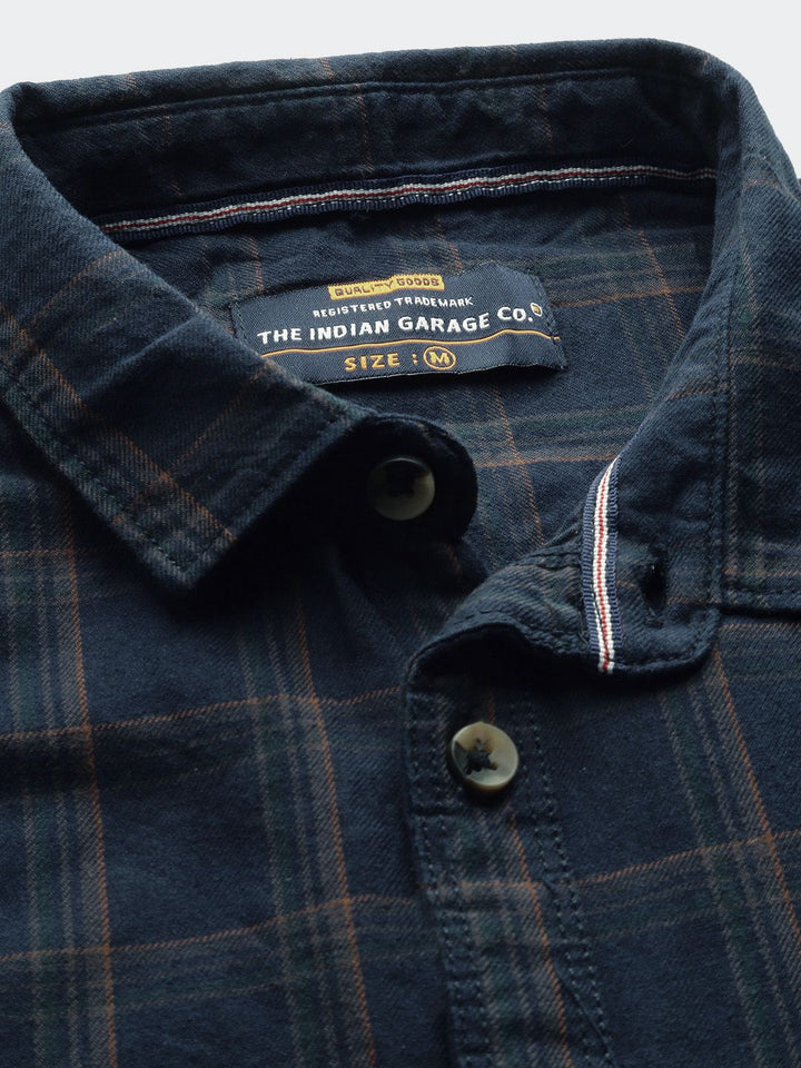 The Indian Garage Co Men Navy Blue & Brown Slim Fit Checked Casual Shirt