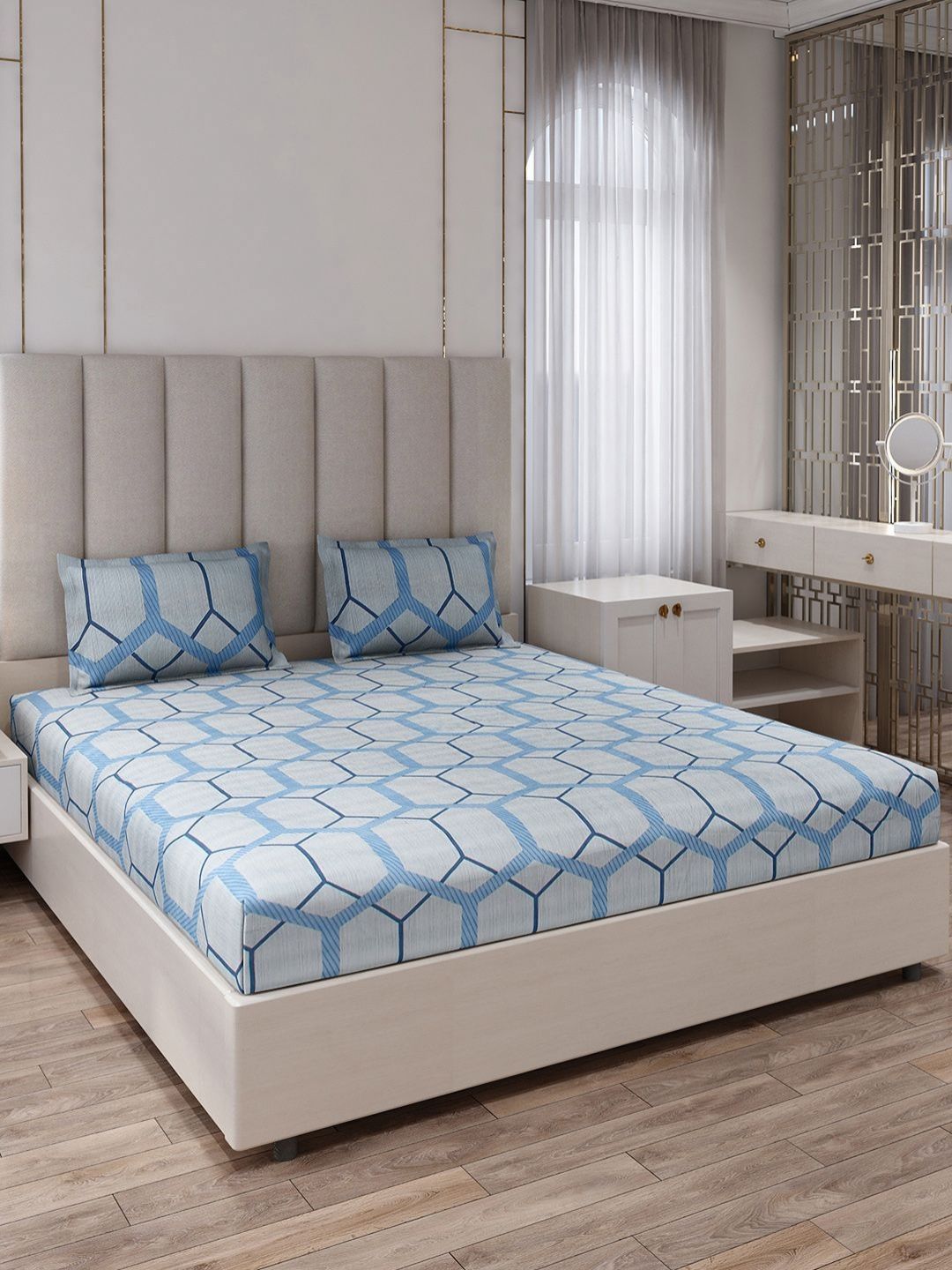 Monte Carlo Blue & White Geometric Printed 130 TC King Bedsheet Set