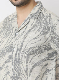 SPYKAR Men Relaxed Fit Cuban Collar Abstract Printed Cotton Casual Shirt