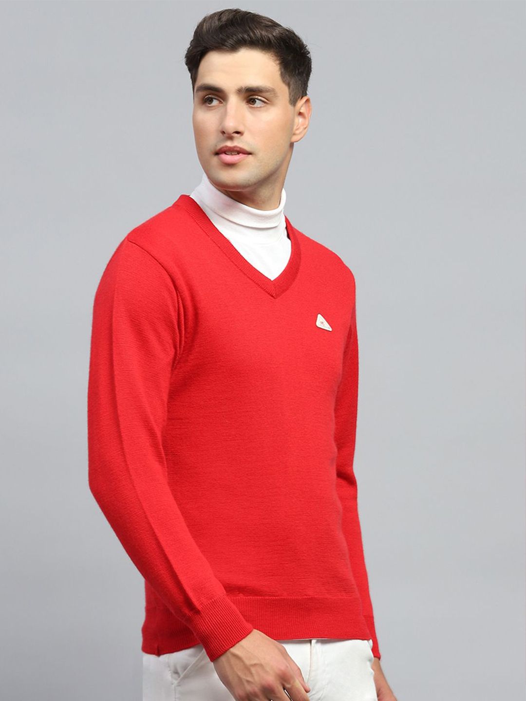 Monte Carlo Men V Neck Woollen Pullover