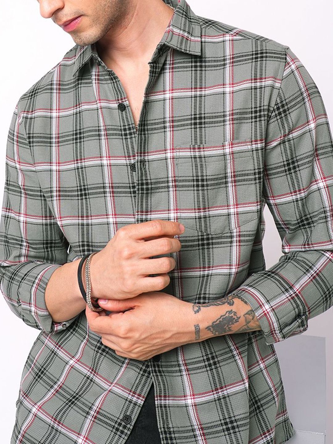 VASTRADO Classic Tartan Checked Slim Fit Pure Cotton Casual Shirt