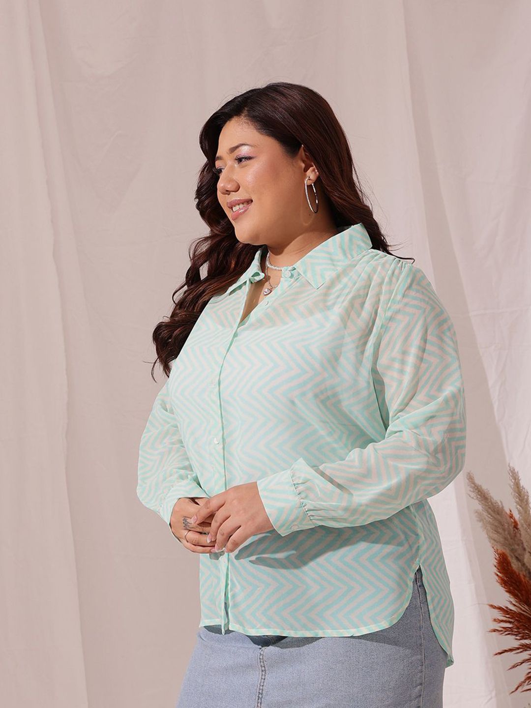 CURVY STREET Women Plus Size Comfort Spread Collar Printed Relaxed Fit Casual Shirt