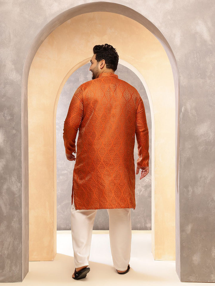 SOJANYA PLUS Men Mandarin Collar Kurta
