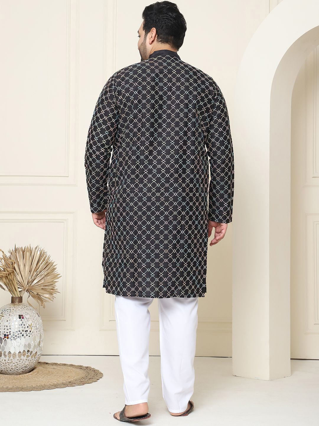 SOJANYA PLUS Geometrik Sulam Benang Kerja Sutera Kurta Lurus Kapas dengan Piyama