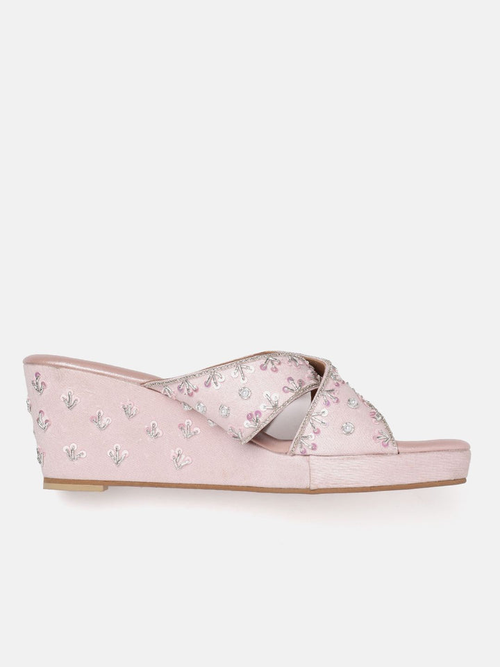 House of Pataudi Embellished Ethnic Wedge Heel Sandals