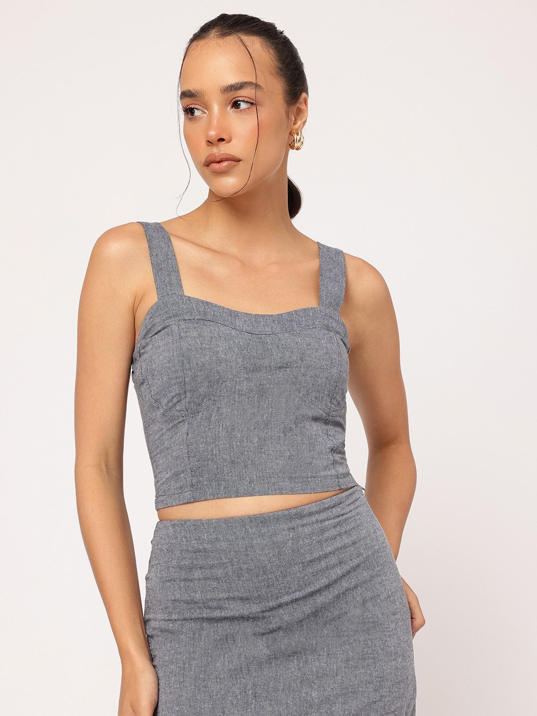 DressBerry Effortless Chic Sweetheart Neck Top