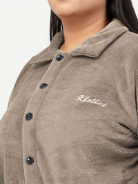 KLOTTHE Plus Size Brown Woollen Long Sleeves Bath Robe With Belt