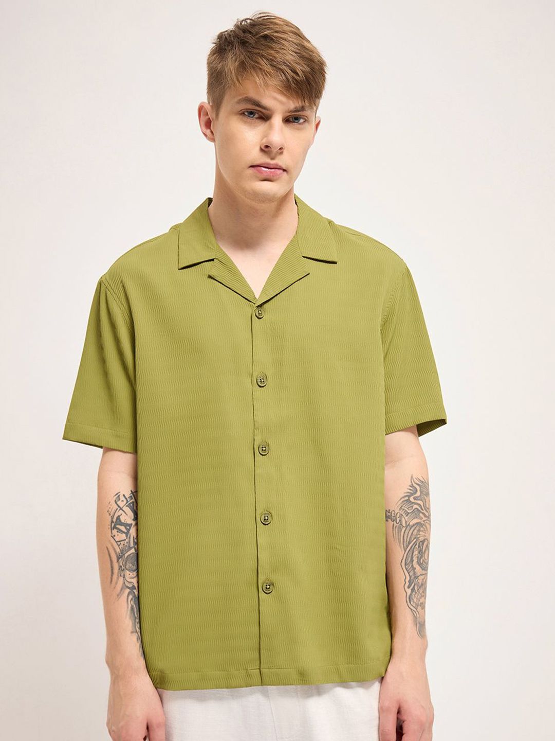 THE BEAR HOUSE Men Cuban Collar Abstract Printed Casual Shirt