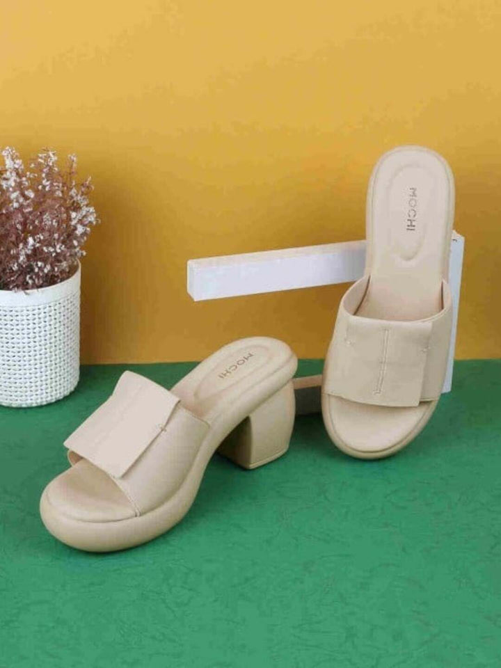 Mochi Textured Block Heel Sandals