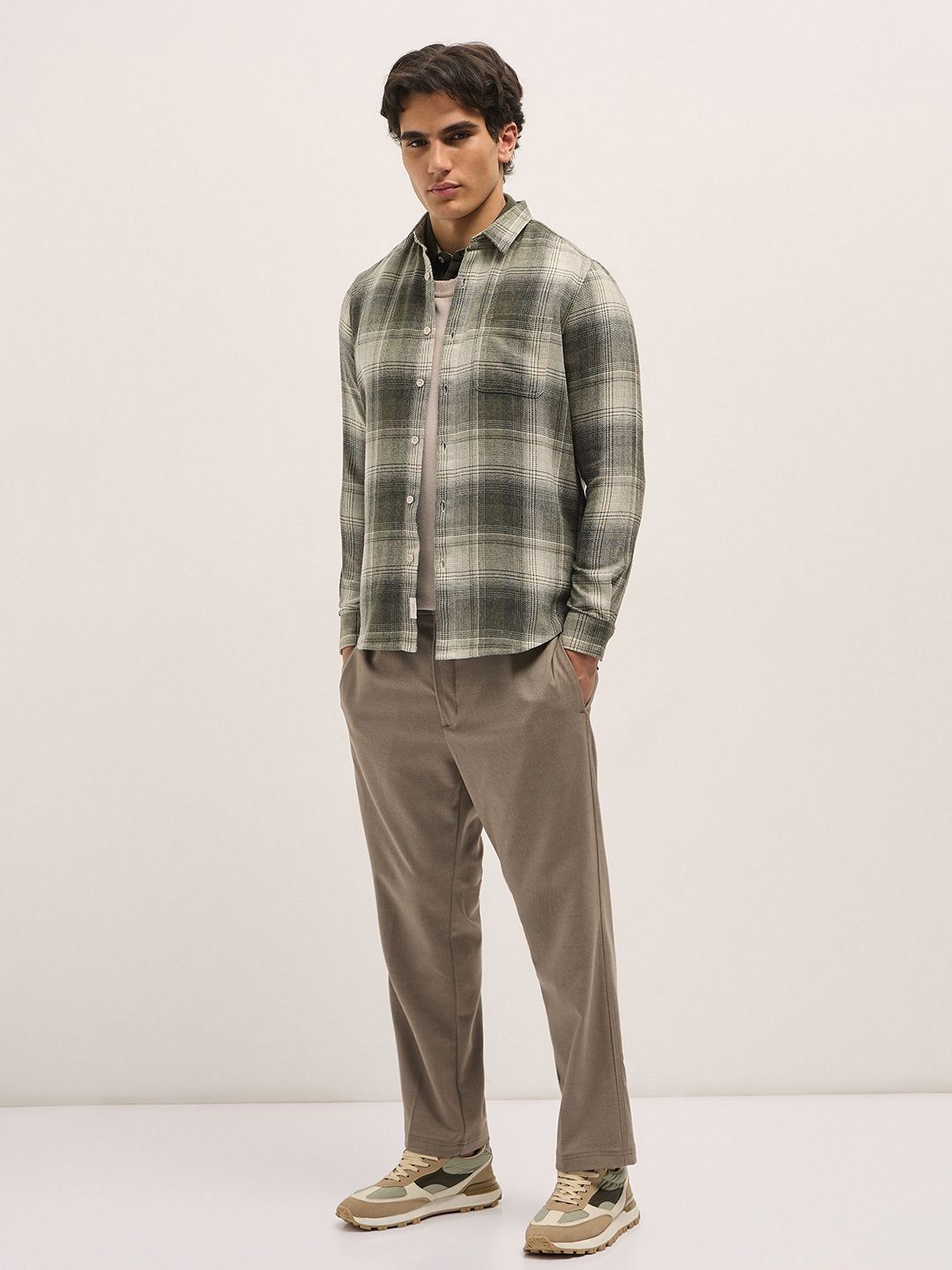 THE BEAR HOUSE Men Slim Fit Opaque Checked Casual Shirt