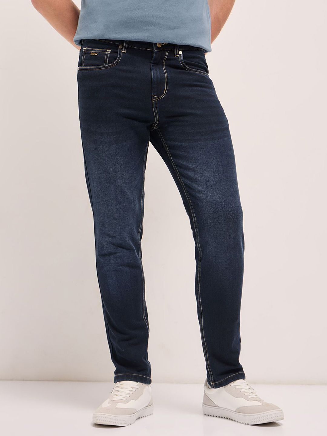 THE BEAR HOUSE Men Light Fade Slim Fit Stretchable Jeans