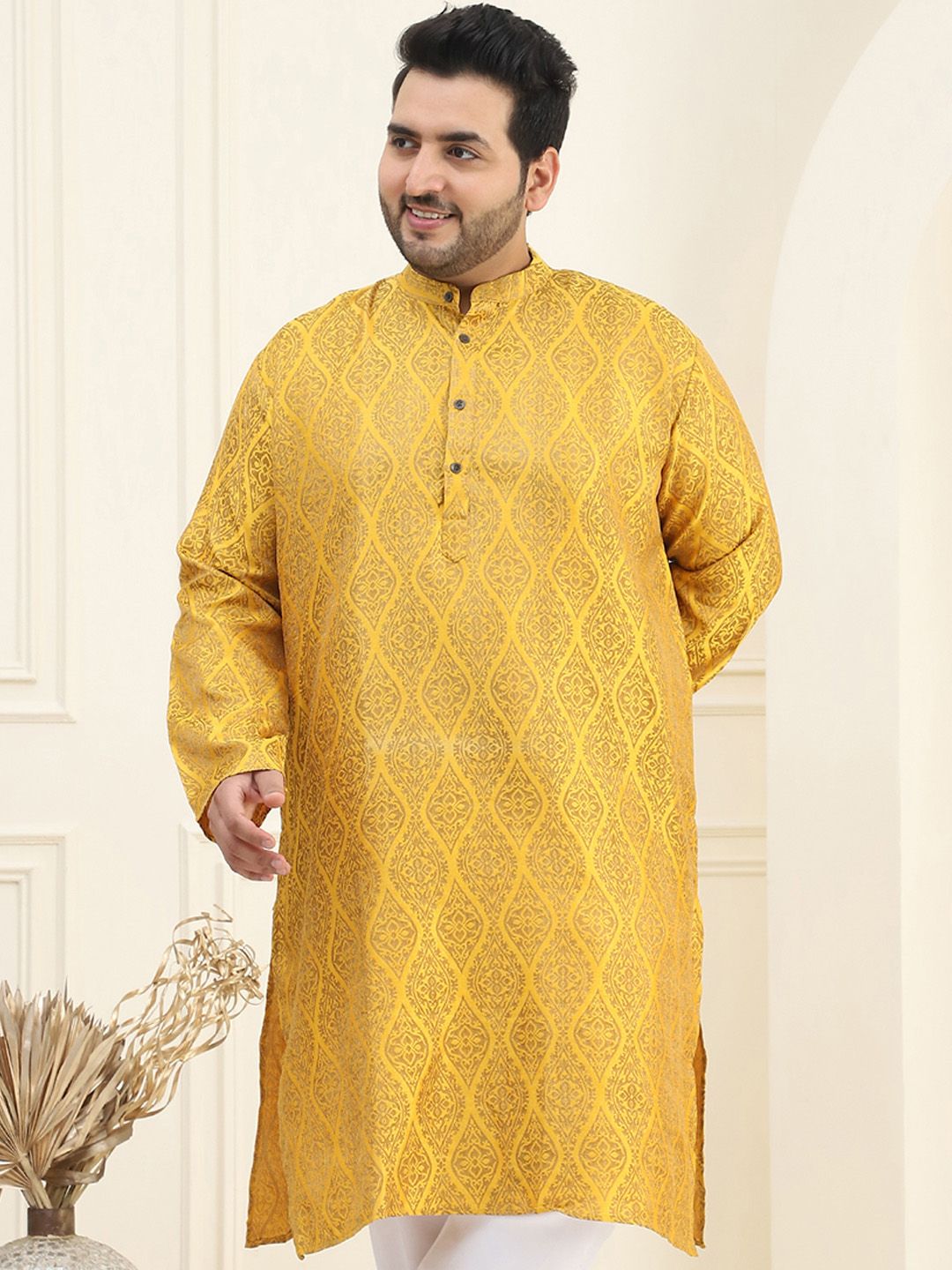SOJANYA PLUS Ethnic Motifs Woven Design Band Collar Straight Jacquard Kurta