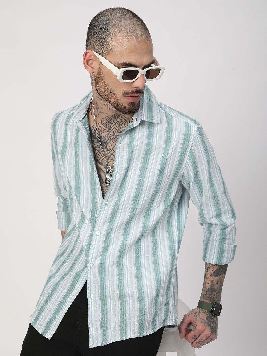 VASTRADO Men Striped Classic Slim Fit Cotton Casual Shirt