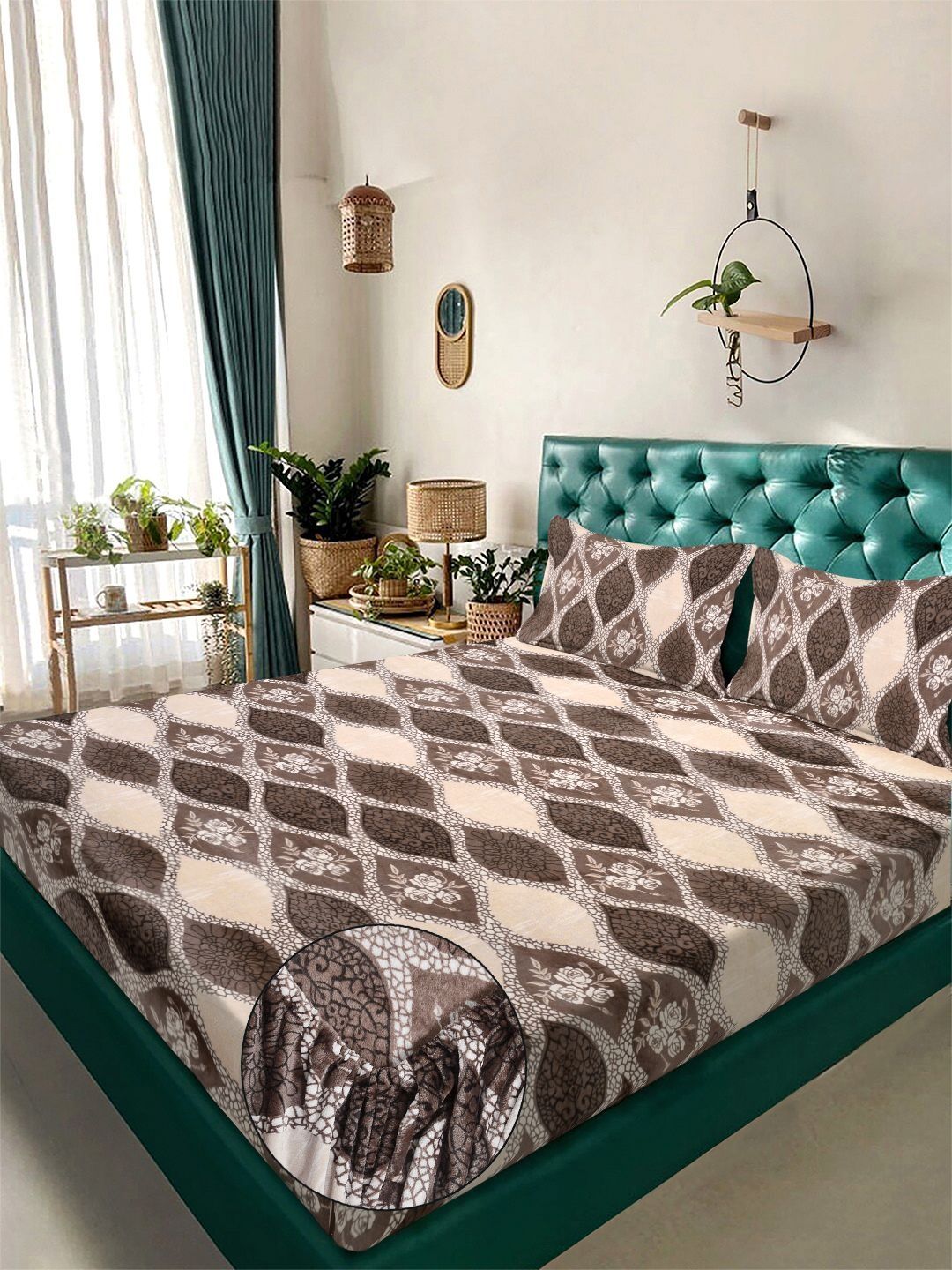 KLOTTHE Coklat Geometric Printed Dilengkapi 300 TC Woolen Bedsheet King & 2 Sarung Bantal