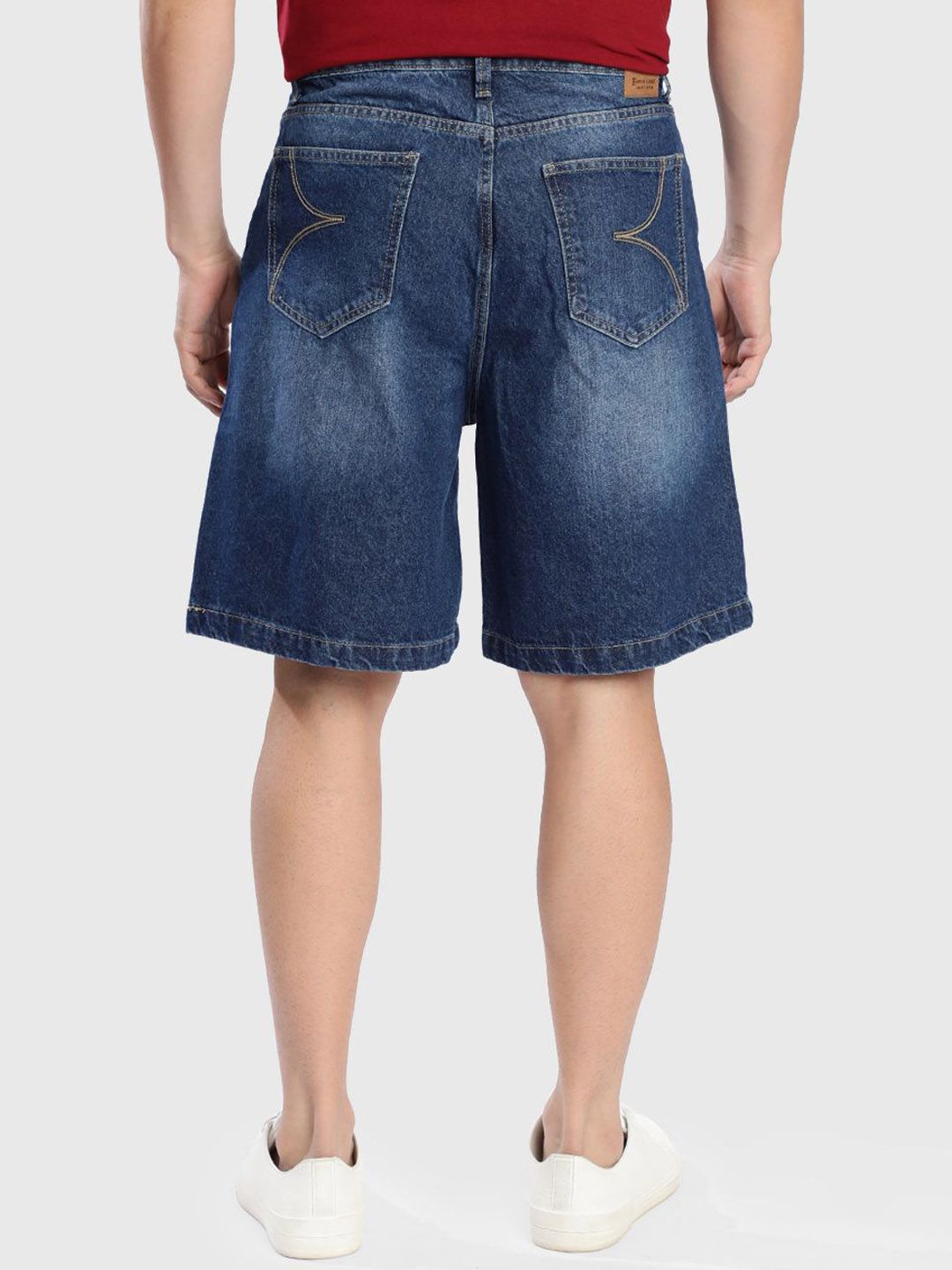 Bene Kleed Men Baggy Fit Distressed Denim Shorts