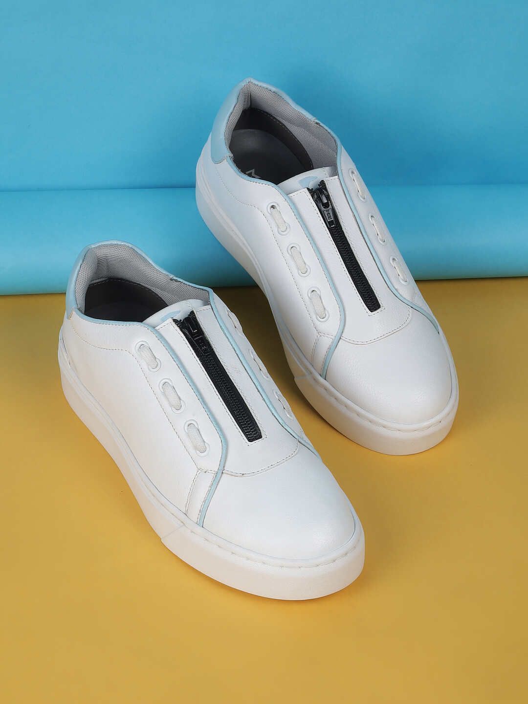 Mochi Men Sneakers