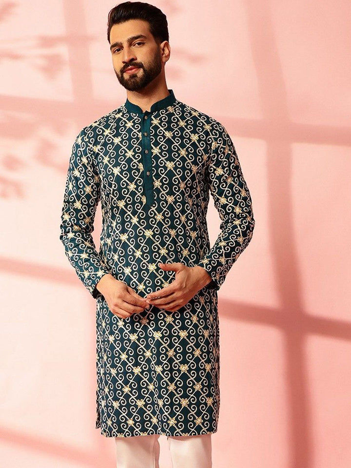 Anouk Floral Sulam Benang Kerja Kapas Kurta Lurus
