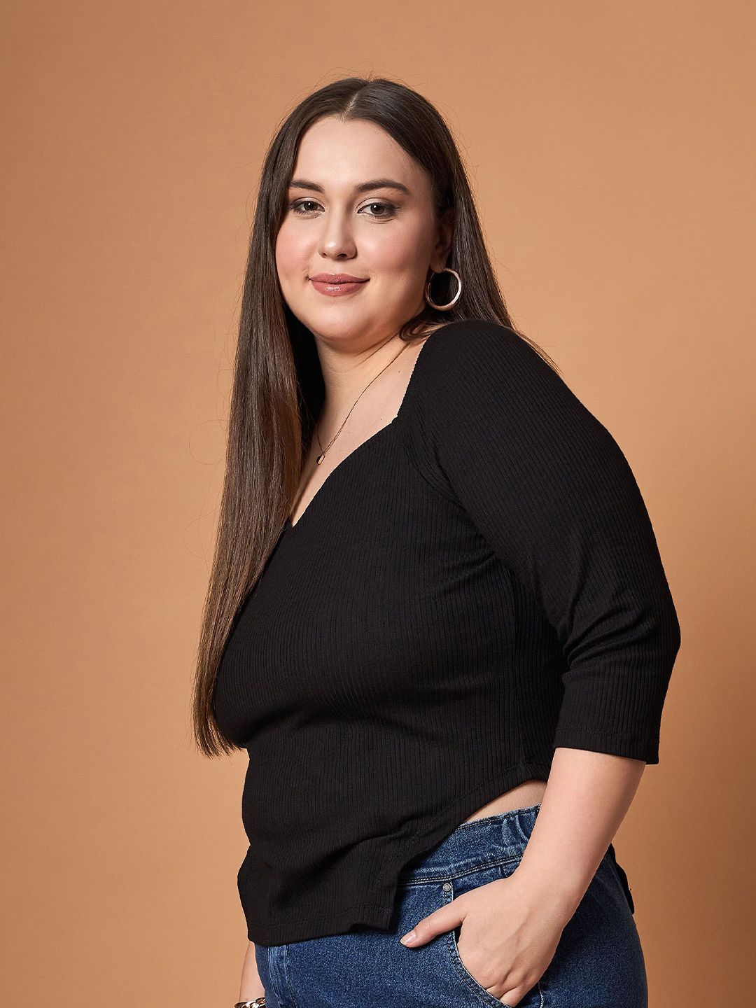 SASSAFRAS Curve Sweetheart Neck Top