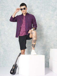The Indian Garage Co Men Navy Blue & Maroon Slim Fit Checked Casual Shirt