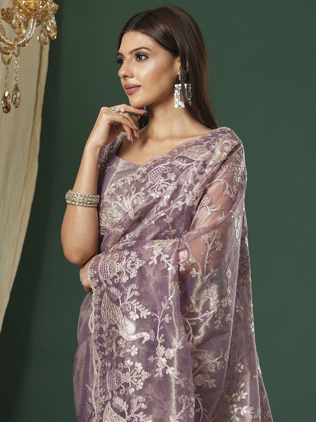 Saree mall Embellished Gotta Patti Organza Sarees