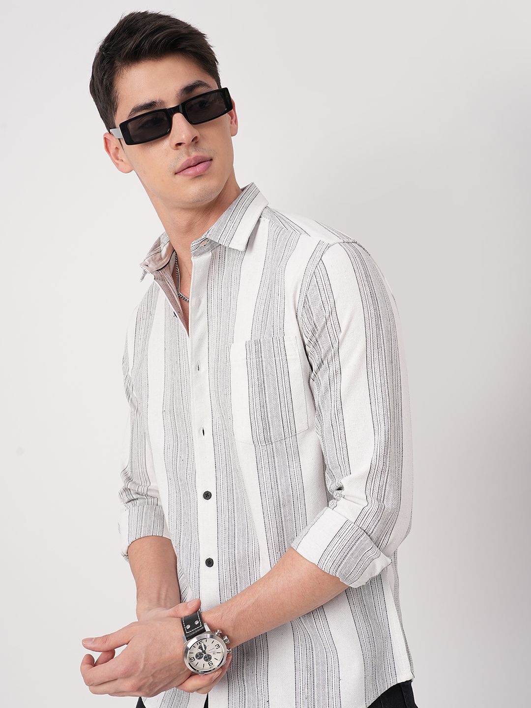 VASTRADO Men Classic Fit Spread Collar Vertical Striped Cotton Casual Shirt