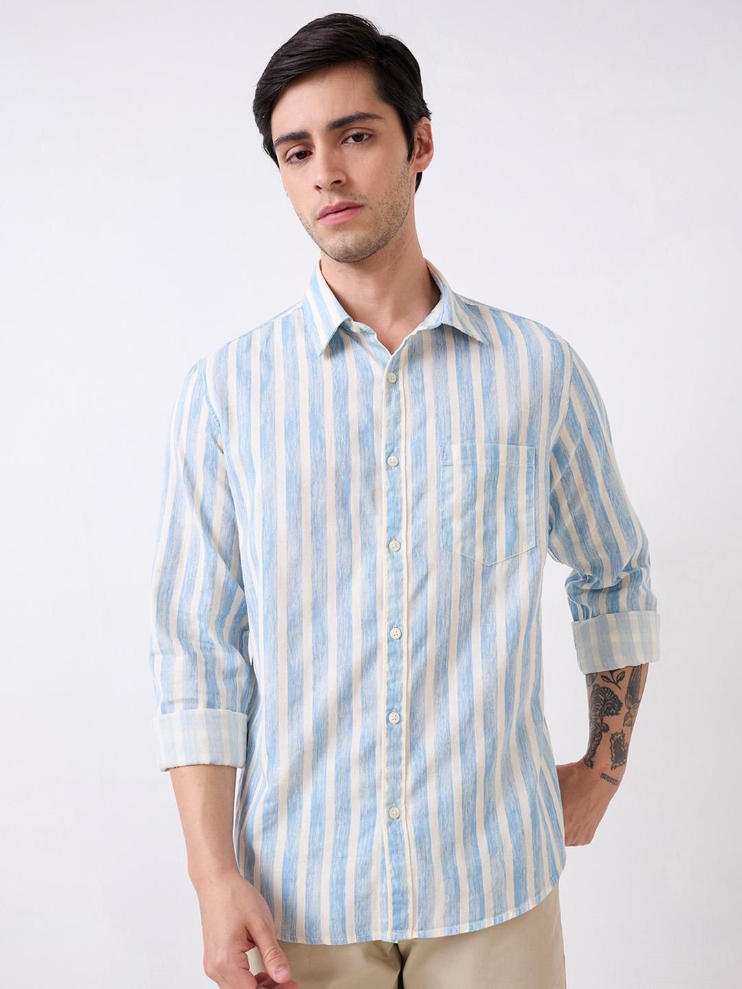SPYKAR Men Slim Fit Opaque Striped Casual Shirt