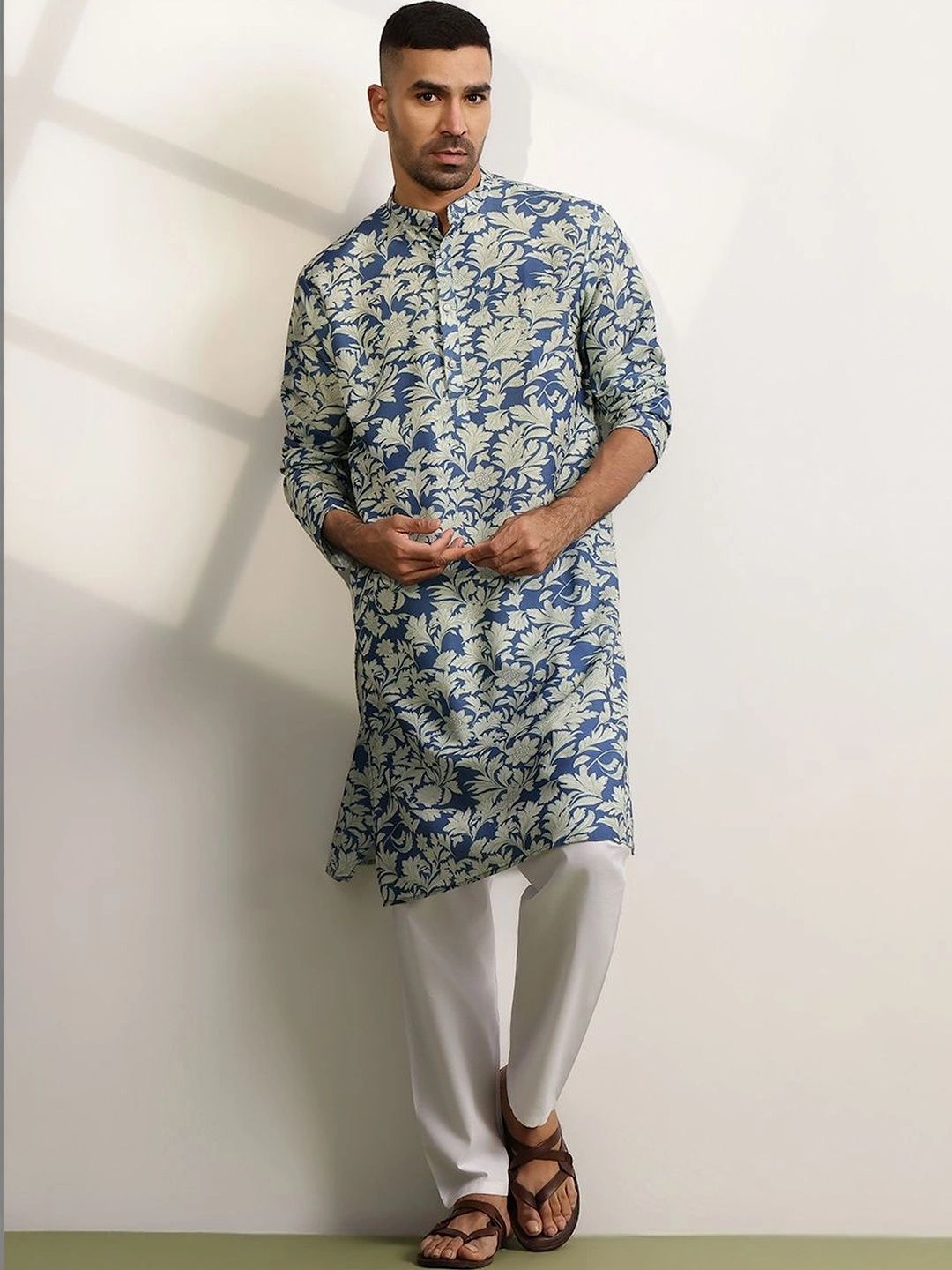 Anouk Men Floral Printed Kurta Biasa dengan Seluar