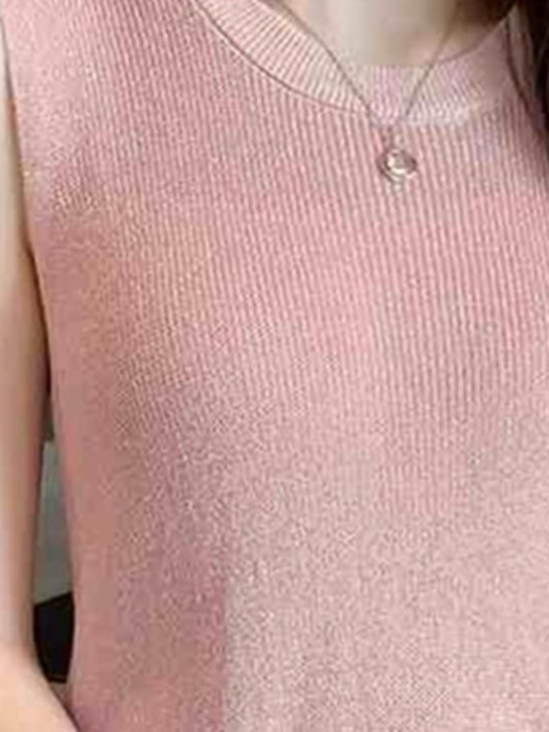 DressBerry Sleeveless Round Neck T-shirt