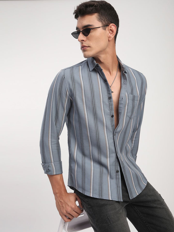 VASTRADO Men Classic Slim Fit Vertical Striped Spread Collar Cotton Casual Shirt