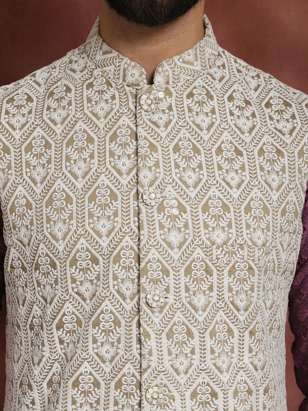 Anouk Geometric embroidered Mandarin Collar Long Sleeves Cotton Kurta