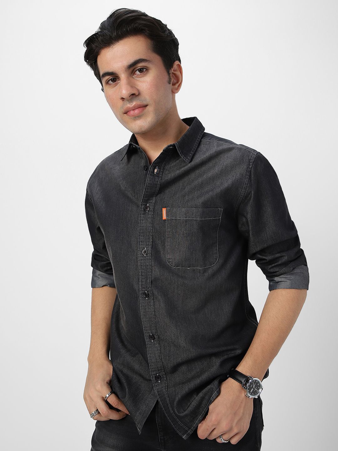 Urbano Fashion Men Spread Collar Solid Denim Casual Shirt
