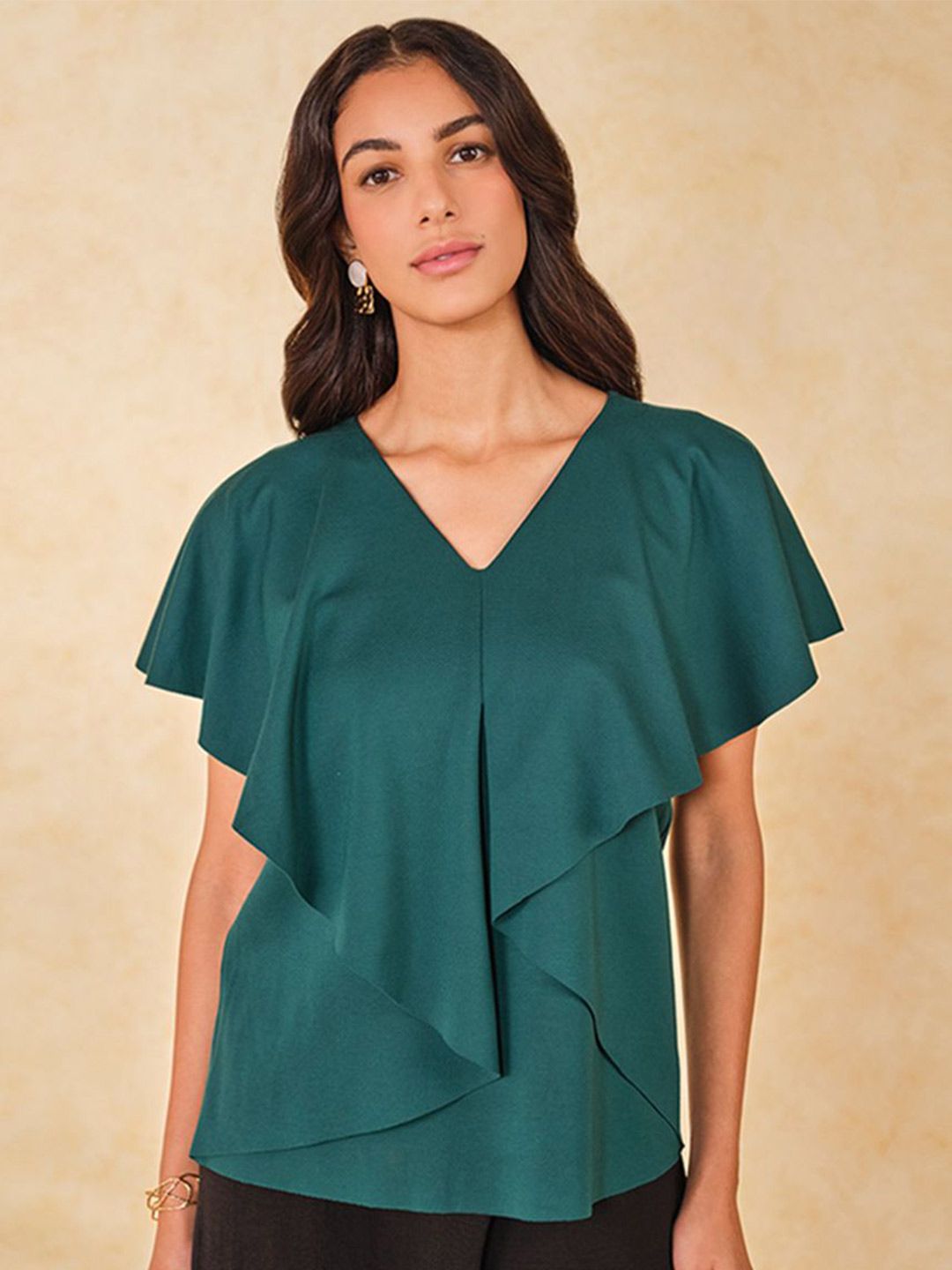 AND Women Solid V-Neck Top