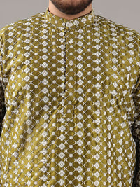 SOJANYA PLUS Size Floral Embroidered Band Collar Thread Work Straight Kurta
