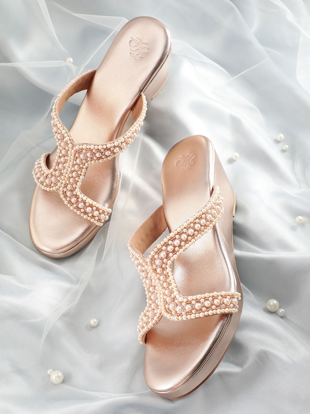 House of Pataudi Ethnic Embellished Wedge Heels