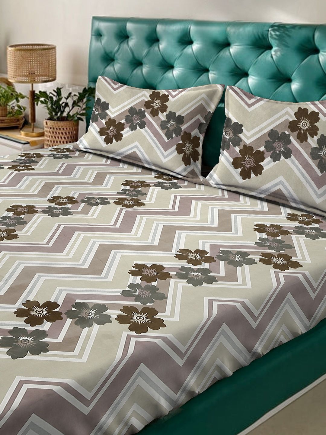 KLOTTHE Beige Floral Printed Dilengkapi Cadar Katil King 300 TC Dengan 2 Sarung Bantal- 250X225 cm