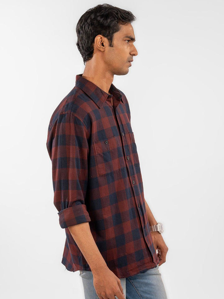 Eszett Men Buffalo Checked Spread Collar Baju Kasual
