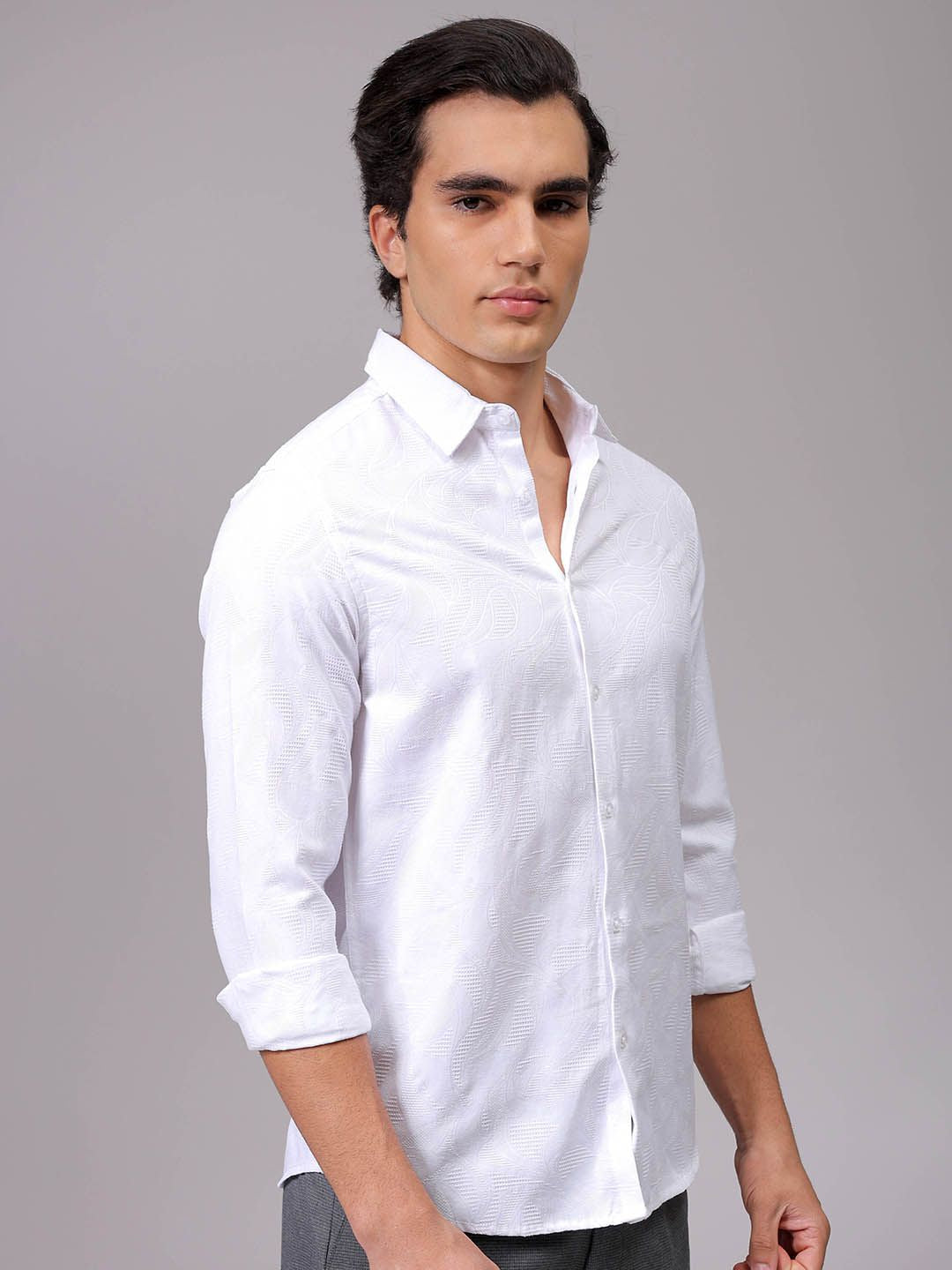 The Indian Garage Co Men Spread Collar Textured Cotton Slim Fit Formal Shirt