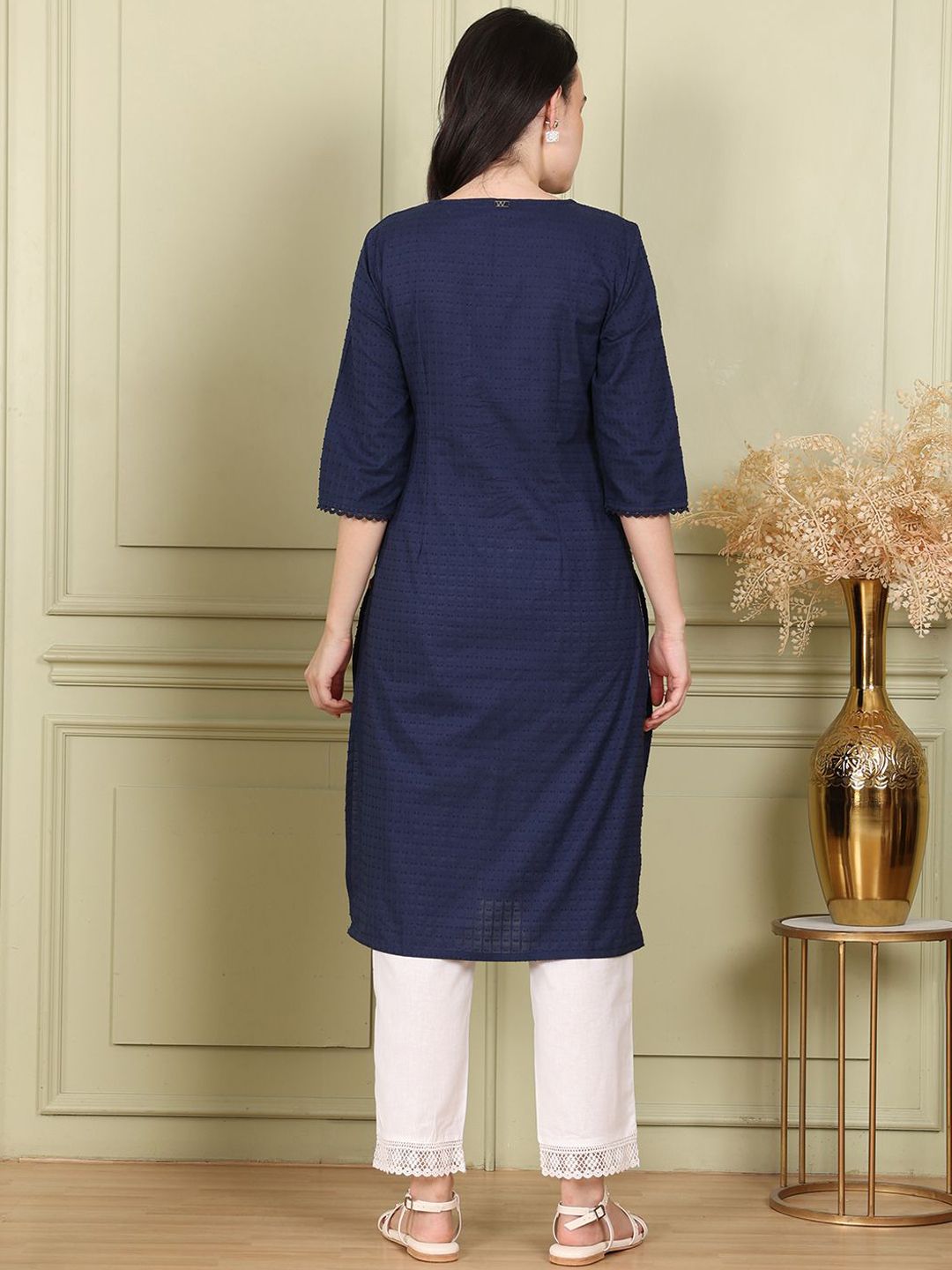 W Women Yoke Design Flared Sleeves Thread Work Kurta