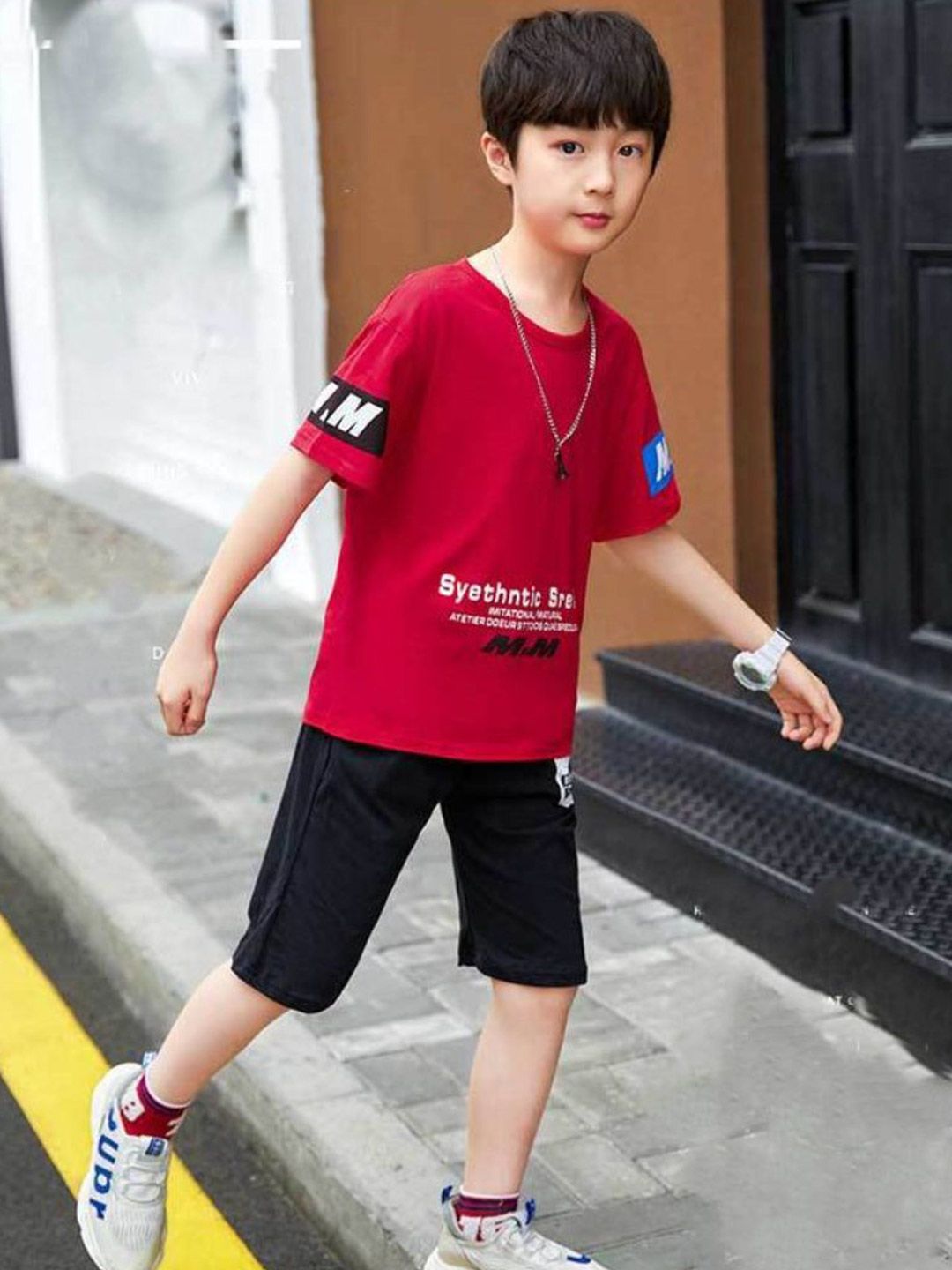 YK Boys Printed Round Neck Pure Cotton T-Shirt With Shorts