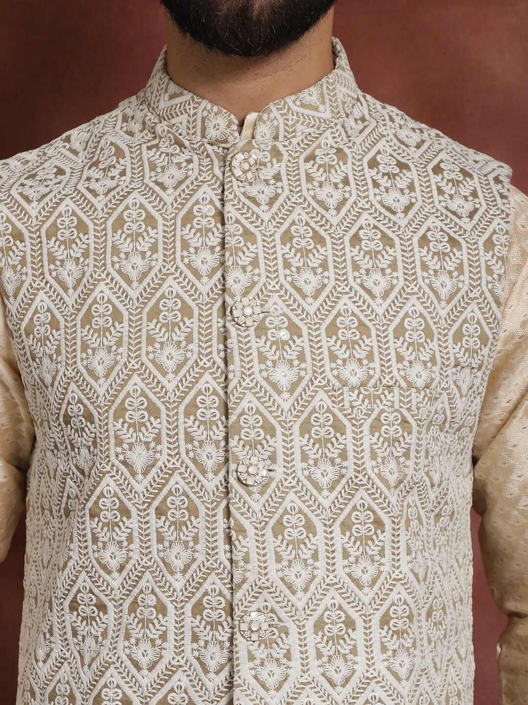 Anouk Ethnic motifs embroidered Mandarin Collar Long Sleeves Kurta Set
