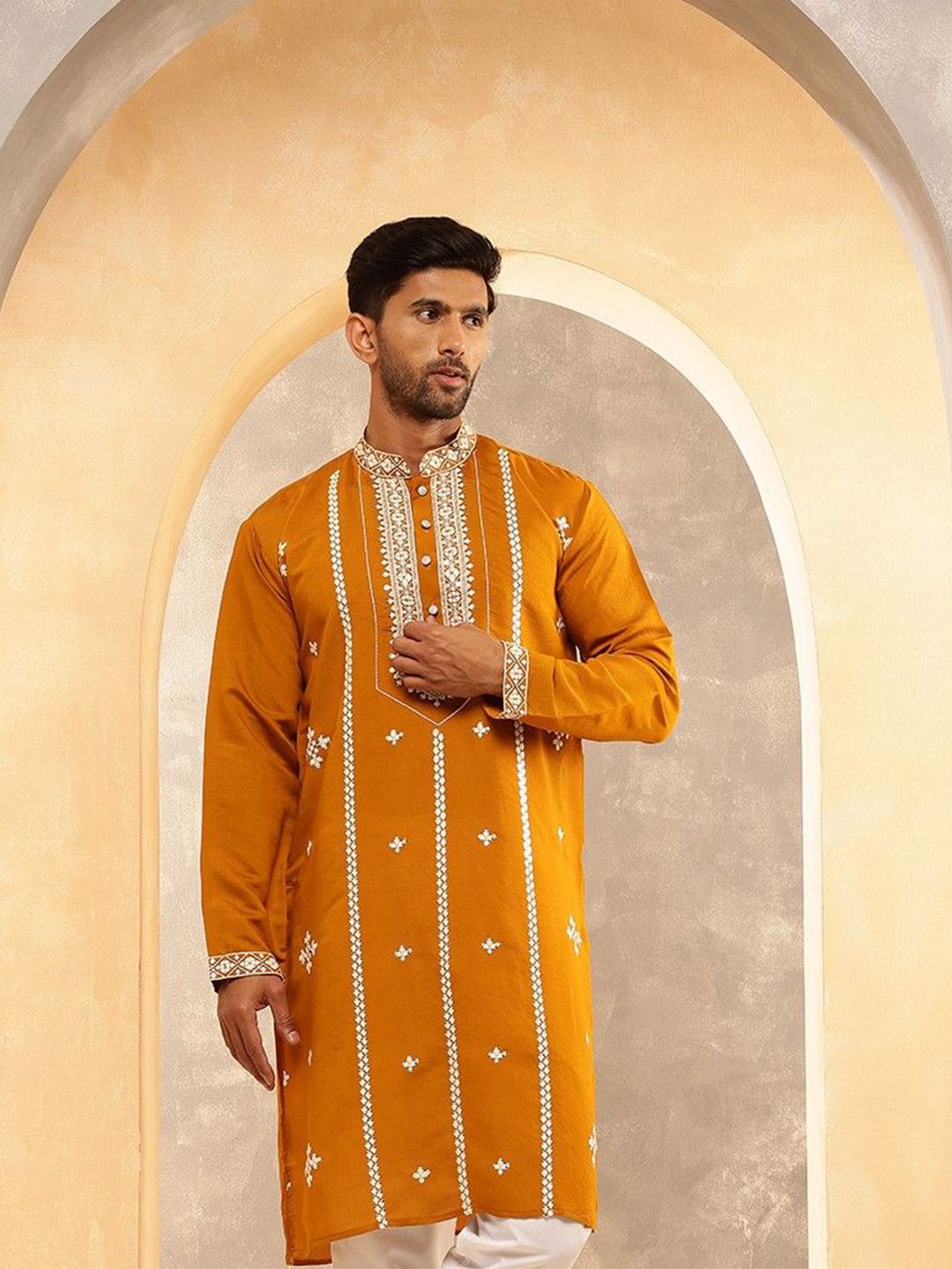Anouk Geometric Embroidered Mandarin Collar Thread Work Cotton Silk Straight Kurta