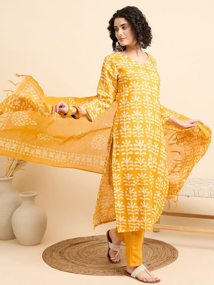 KALINI Women Ethnic Motifs Printed Regular Kurta with Trousers & With Dupatta