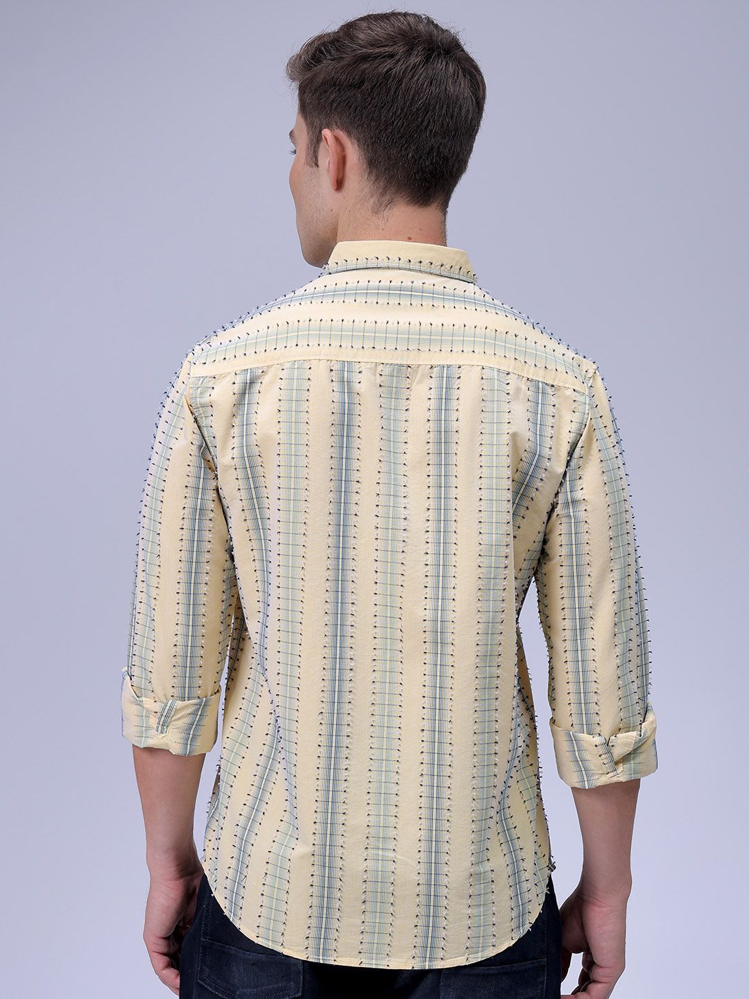 The Indian Garage Co Men Slim Fit Spread Collar Textured Cotton Casual Shirt